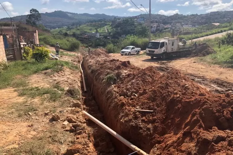 Itabira atinge 91% de tratamento do esgoto com obra no bairro Colina da Praia Itabira atinge 91% de tratamento do esgoto com obra no bairro Colina da Praia