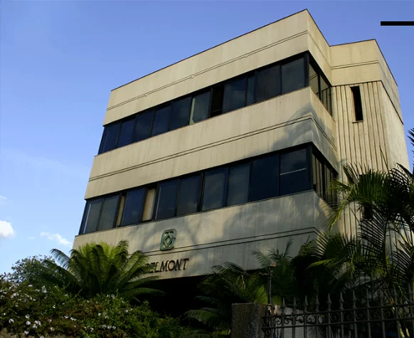 Grupo Belmont contrata operador de escavadeira e servente em Itabira