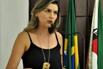 Policiais civis de Itabira e Monlevade recebem Medalha de Distinção