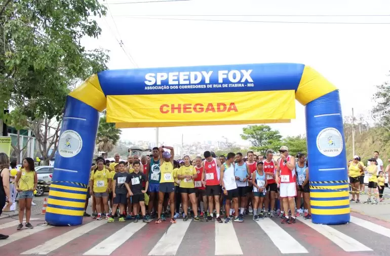 1ª Corrida e Caminhada Rústica de Valorização da Vida arrecada 500 litros de leite para entidades de Itabira