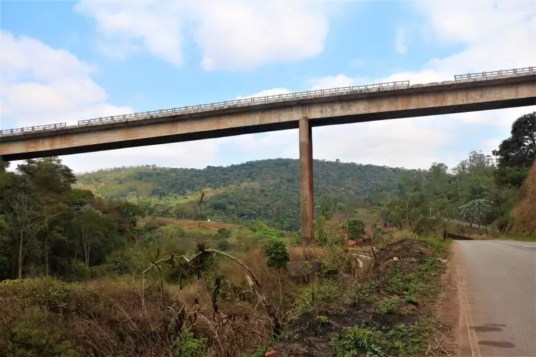 Vistoria afasta risco de desabamento na “Ponte Torta”, em João Monlevade; saiba mais