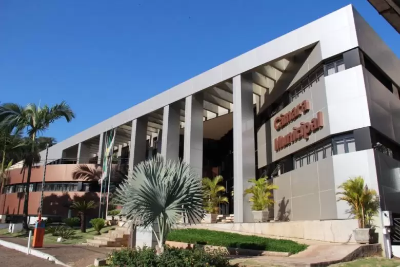 Covid-19: Câmara de Itabira mantém controle do público em reuniões