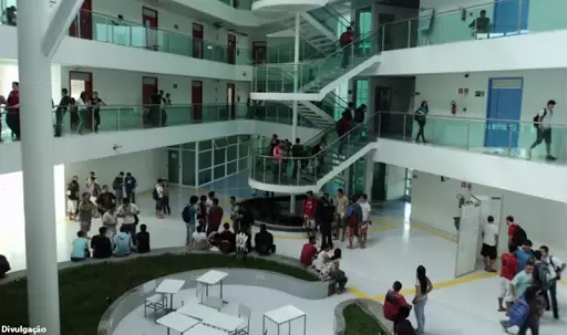 Devido a água poluída do Saae, Unifei não terá aulas presenciais nesta semana Devido a água poluída do Saae, Unifei não terá aulas presenciais nesta semana