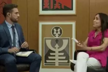 Regina Duarte se irrita com vídeo de Maitê Proença em entrevista