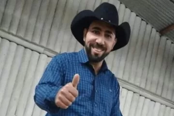 Tragédia na música sertaneja! Cantor morre após realizar live no Facebook