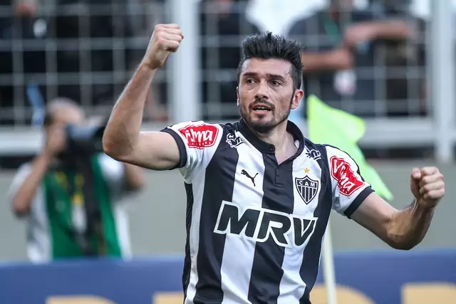 Por onde anda Dátolo, argentino que fracassou no Inter e brilhou no Atlético-MG? Por onde anda Dátolo, argentino que fracassou no Inter e brilhou no Atlético-MG?