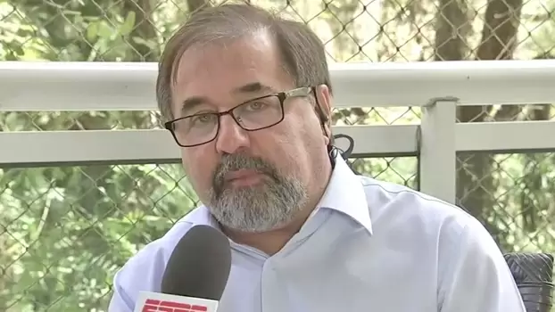 Marco Aurélio Cunha faz piada com processo movido por Maicon contra o São Paulo: “Faustão vai ganhar um bilhão de indenização” Marco Aurélio Cunha faz piada com processo movido por Maicon contra o São Paulo: “Faustão vai ganhar um bilhão de indenização”
