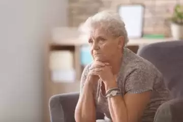 Adota-se um velhinho