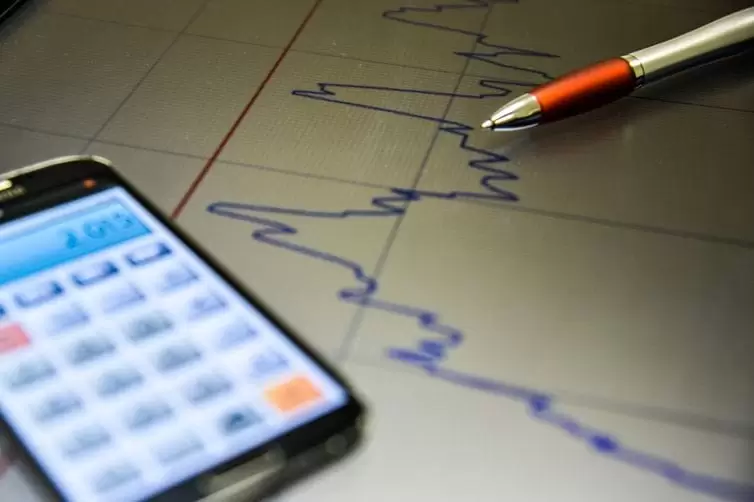 Está passando por uma crise financeira? Especialista dá dicas de como sair dessa situação Está passando por uma crise financeira? Especialista dá dicas de como sair dessa situação
