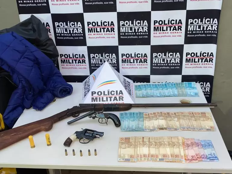 PM apreende quadrilha que praticou roubo à mão armada em Ponte Nova