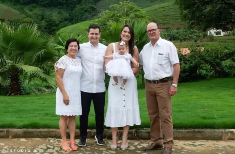 Morre Santinha, esposa de Hélio do Hiper Comercial Monlevade Morre Santinha, esposa de Hélio do Hiper Comercial Monlevade
