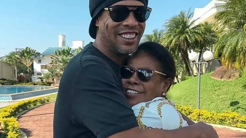 Mãe de Ronaldinho Gaúcho, Dona Miguelina morre de Covid-19