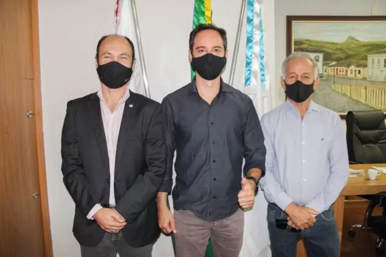 Vereadores chegam a consenso e formam as 11 comissões permanentes da Câmara de Itabira Vereadores chegam a consenso e formam as 11 comissões permanentes da Câmara de Itabira