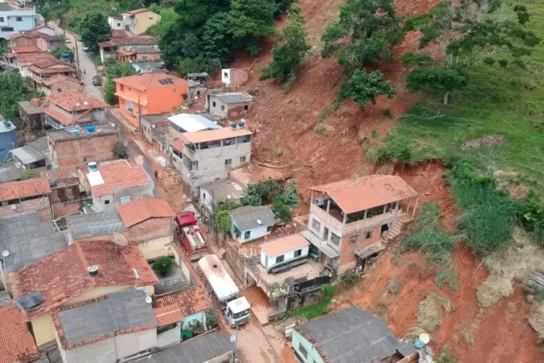 “Há risco de acontecer novos deslizamentos”, afirma geólogo Humberto da Silva “Há risco de acontecer novos deslizamentos”, afirma geólogo Humberto da Silva
