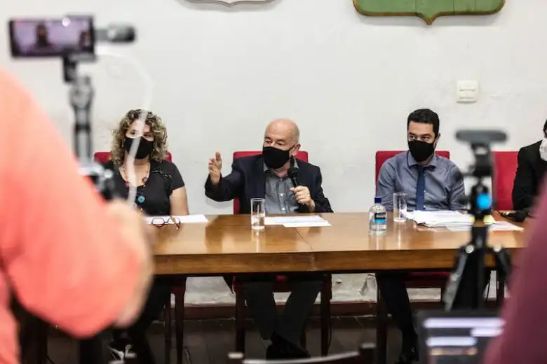Dívida de R$ 126 milhões é desafio para governo de Angelo Oswaldo em Ouro Preto Dívida de R$ 126 milhões é desafio para governo de Angelo Oswaldo em Ouro Preto
