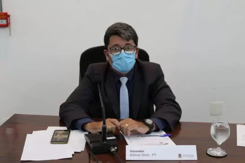 Vereadores querem acabar com o uso de fogos de artifício em Monlevade Vereadores querem acabar com o uso de fogos de artifício em Monlevade