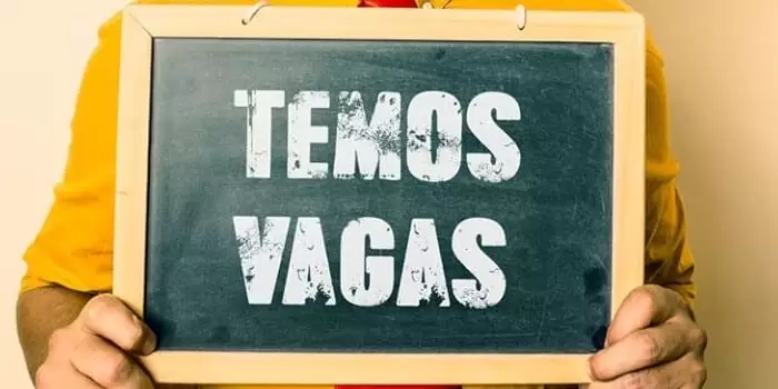 Já que ficar milionário no BBB tá difícil, confira as vagas do Sine Itabira!