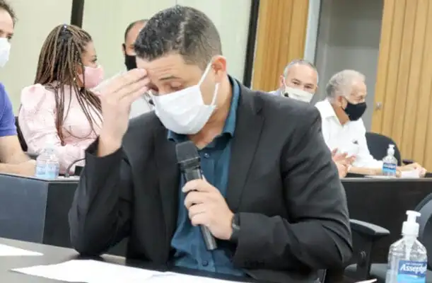 Com relação desgastada, vereadores voltam a pedir respeito ao governo de Marco Antônio Lage