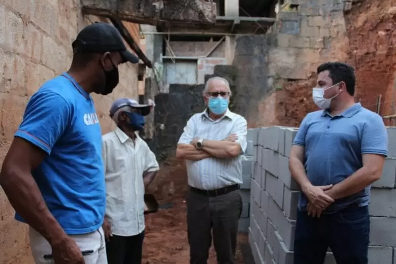 Prefeitura de Monlevade continua a obra do muro de arrimo no José Elói
