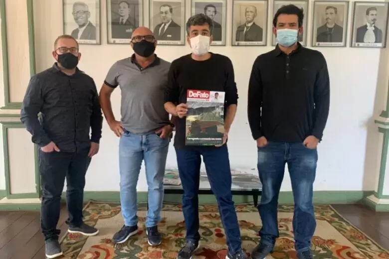 Direção da DeFato visita a Prefeitura de Conceição do Mato Dentro Direção da DeFato visita a Prefeitura de Conceição do Mato Dentro