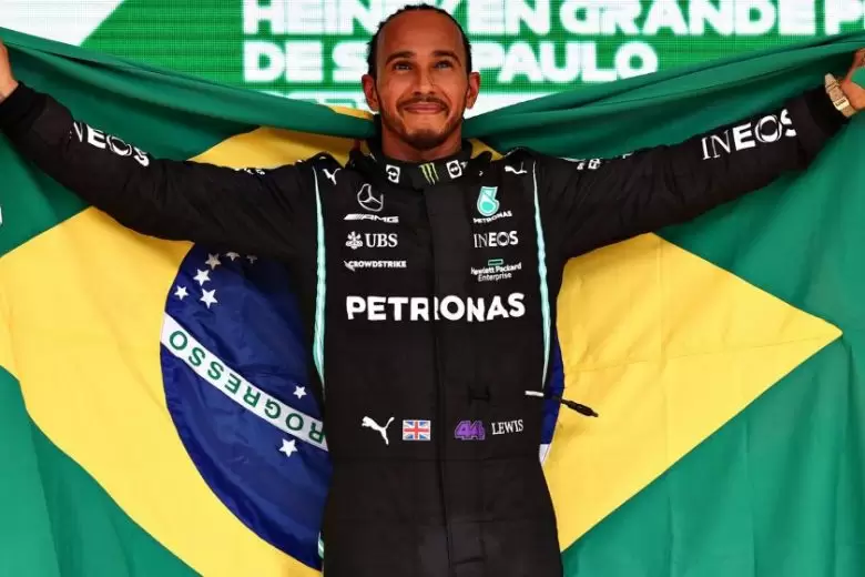 Hamilton iguala número de vitórias de brasileiros na história da Fórmula 1 Hamilton iguala número de vitórias de brasileiros na história da Fórmula 1