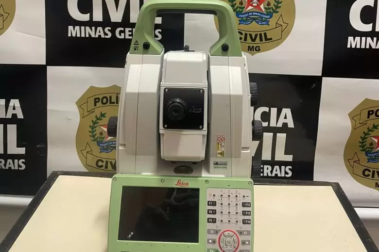 Polícia Civil recupera equipamento furtado avaliado em R$ 400 mil Polícia Civil recupera equipamento furtado avaliado em R$ 400 mil