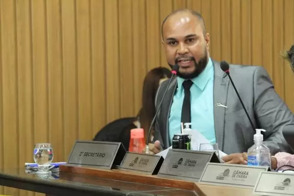 Vereadores defendem subsídio para passagem de ônibus e criticam serviço da Cisne
