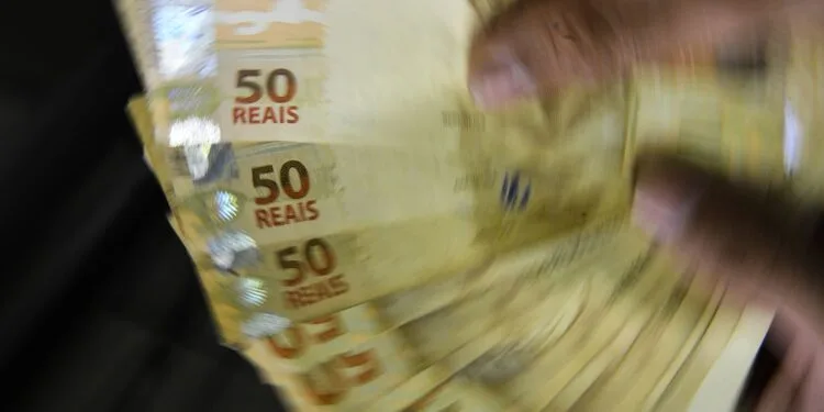 Dólar