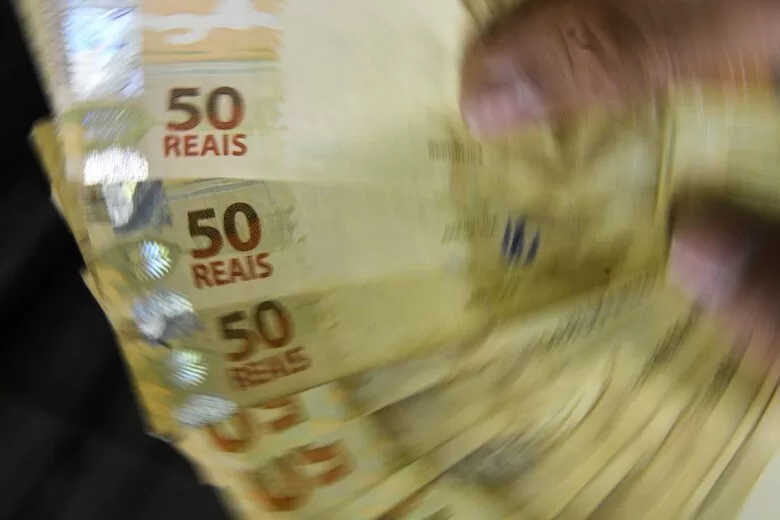 “Vai cair a bolsa? Aumentar o dólar? Paciência”