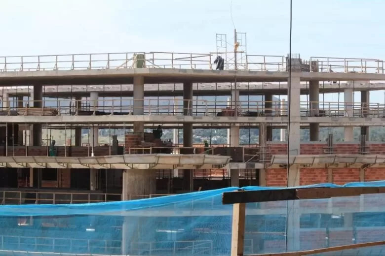 Vereadores fiscalizarão as obras da Unifei na próxima semana Vereadores fiscalizarão as obras da Unifei na próxima semana