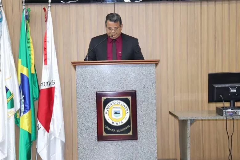 Heraldo assume presidência da Câmara em tom conciliador: “faremos uma gestão de colaboração com os demais poderes” Heraldo assume presidência da Câmara em tom conciliador: “faremos uma gestão de colaboração com os demais poderes”