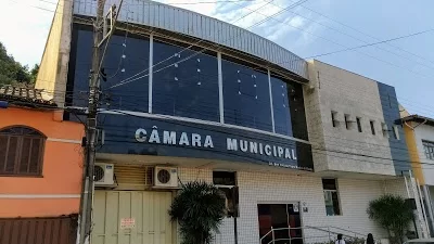 Mesa Diretora da Câmara de Barão de Cocais é empossada após ser reeleita por unanimidade Mesa Diretora da Câmara de Barão de Cocais é empossada após ser reeleita por unanimidade