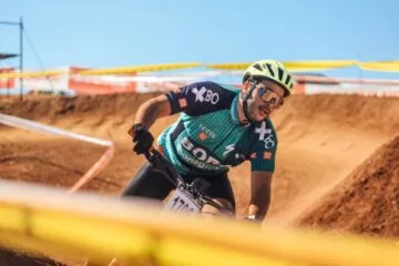 Atleta monlevadense sobe ao pódio três vezes em competição internacional de Mountain Bike