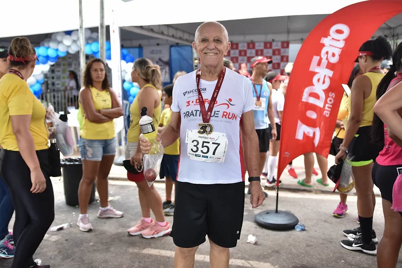 "Não pode ter preguiça, tem que ter disciplina", aconselha José de Oliveira, o mais velho a participar da Pratique Run - DeFato 30 Anos
