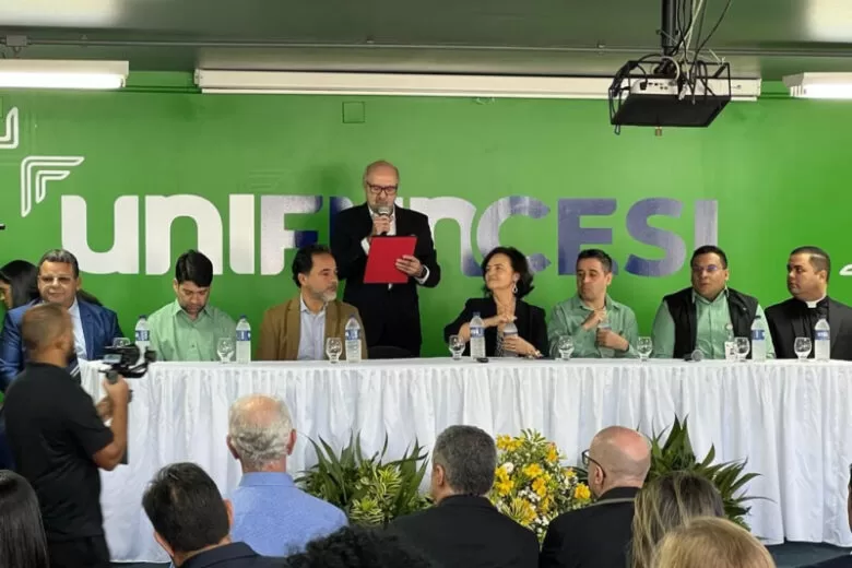 Funcesi e Vale assinam convênio de mais de R$ 8 milhões para o curso de medicina em Itabira Funcesi e Vale assinam convênio de mais de R$ 8 milhões para o curso de medicina em Itabira