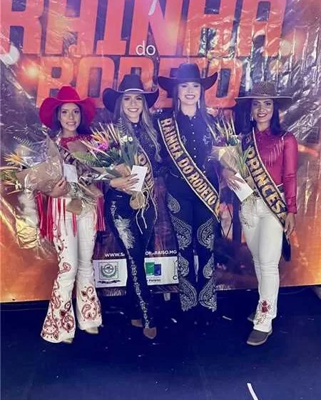 Concurso elege Princesa Mirim e Rainha do Rodeio de Santana do Paraíso Concurso elege Princesa Mirim e Rainha do Rodeio de Santana do Paraíso