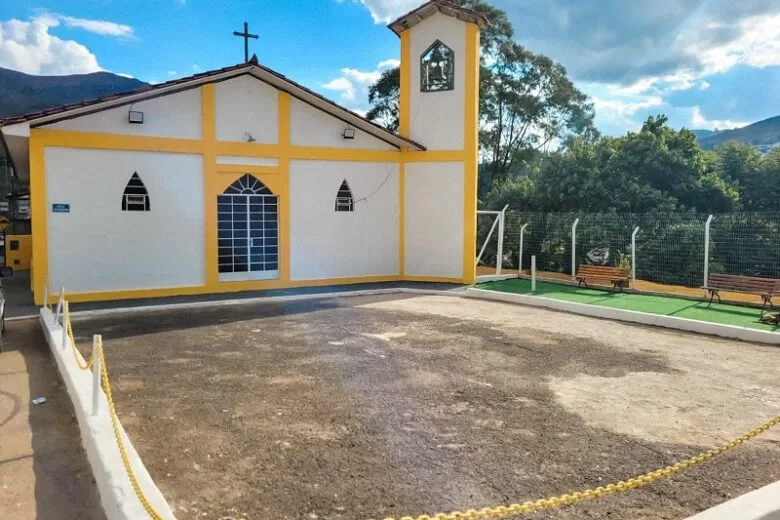 Capela Santo Antônio, em Passagem de Mariana, recebe reforma completa Capela Santo Antônio, em Passagem de Mariana, recebe reforma completa