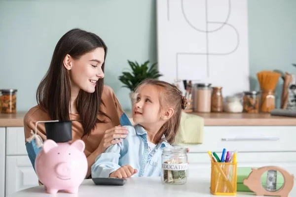 Conheça 5 dicas de educação financeira para ensinar a seus filhos Conheça 5 dicas de educação financeira para ensinar a seus filhos