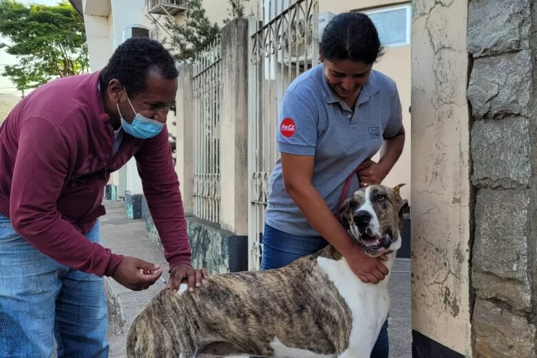 Vacinação antirrábica começa este mês em Monlevade; confira os locais de aplicação Vacinação antirrábica começa este mês em Monlevade; confira os locais de aplicação