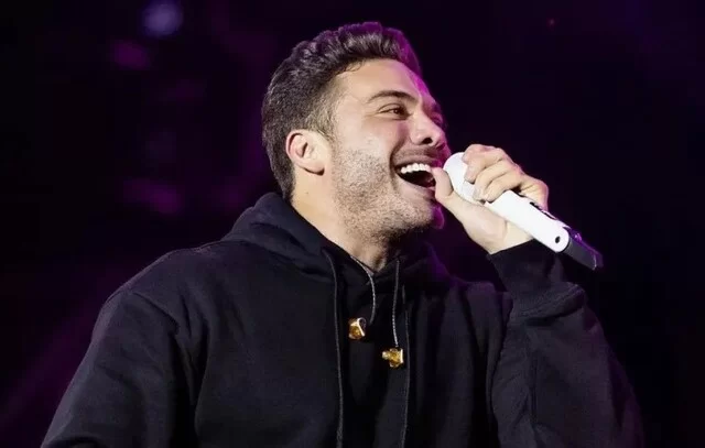 Wesley Safadão interrompe agenda de shows ‘por tempo indeterminado’ devido a problemas de saúde Wesley Safadão interrompe agenda de shows ‘por tempo indeterminado’ devido a problemas de saúde
