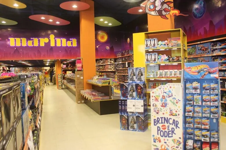 Com muita variedade e preços acessíveis, Marina Presentes inaugura a sua primeira loja em Itabira Com muita variedade e preços acessíveis, Marina Presentes inaugura a sua primeira loja em Itabira