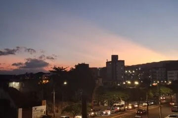 Um pouquinho de sol, um pouquinho de chuva. Confira a previsão do tempo de hoje em Itabira