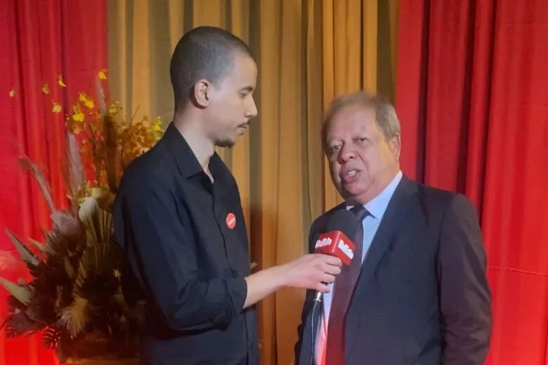 Márcio Passos é homenageado no Top of Mind Márcio Passos é homenageado no Top of Mind