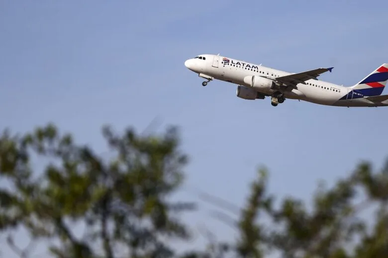 Aeroporto de Belo Horizonte terá voo direto para o Chile a partir deste mês Aeroporto de Belo Horizonte terá voo direto para o Chile a partir deste mês