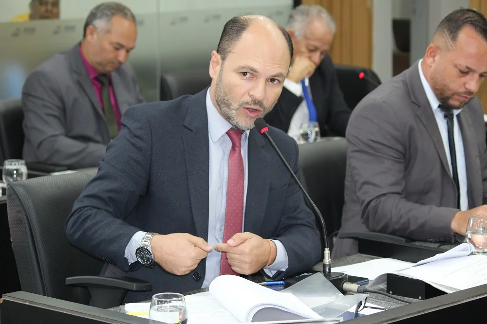 Câmara: reforma administrativa é aprovada com emendas que vetam novas secretarias na Prefeitura de Itabira