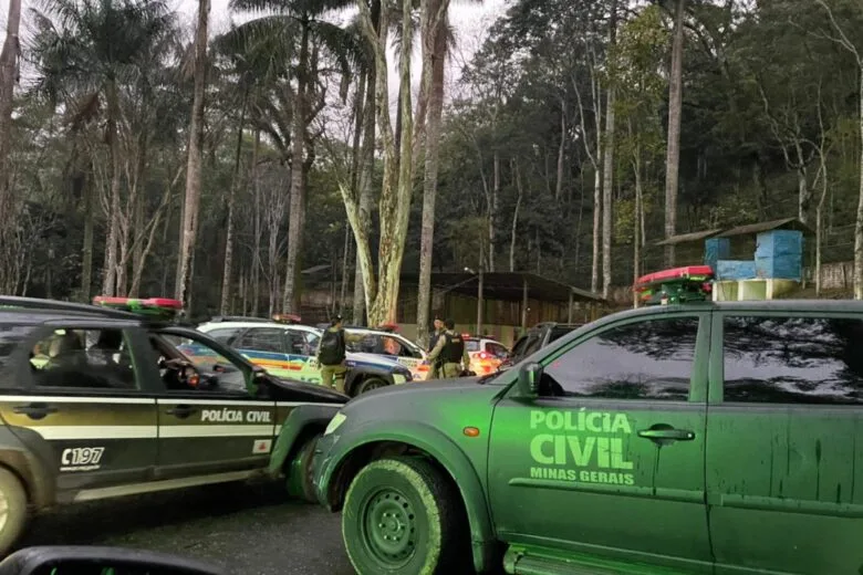 Coronel Fabriciano: suspeitos de homicídios ocorridos em boate são presos Coronel Fabriciano: suspeitos de homicídios ocorridos em boate são presos