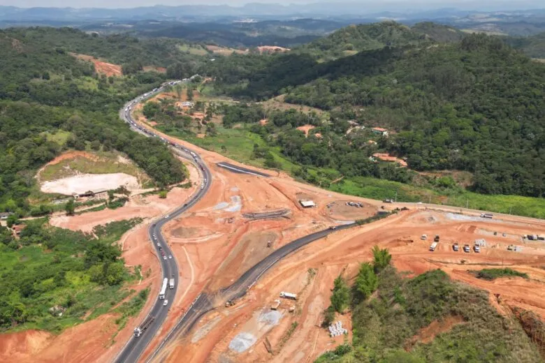 Trânsito do novo trevo da BR-381 em São Gonçalo será alterado para facilitar mobilidade Trânsito do novo trevo da BR-381 em São Gonçalo será alterado para facilitar mobilidade