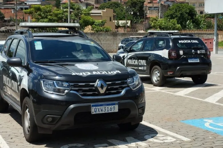 Homem é preso pela Polícia Civil por violação à Lei Maria da Penha em Itabira Homem é preso pela Polícia Civil por violação à Lei Maria da Penha em Itabira