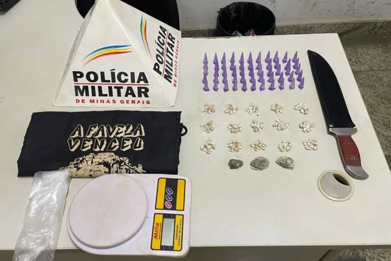 Menor de idade é apreendido com centenas de drogas em Barão de Cocais Menor de idade é apreendido com centenas de drogas em Barão de Cocais