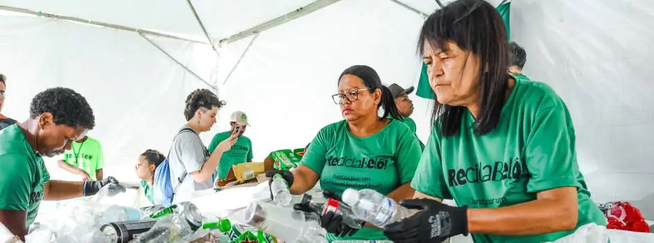 Quase 30 toneladas de materiais recicláveis são coletados durante o Carnaval de BH Quase 30 toneladas de materiais recicláveis são coletados durante o Carnaval de BH